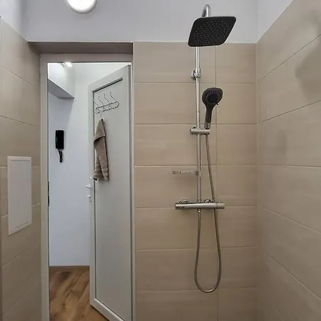 Sisi Art Apartment