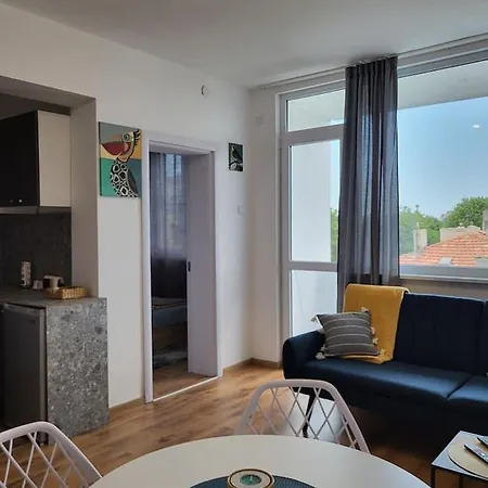 Sisi Art Apartment Varna