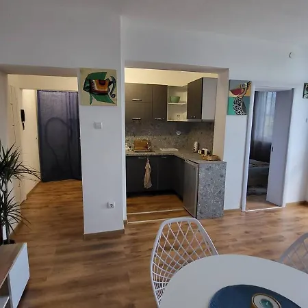 Sisi Art Apartment Varna